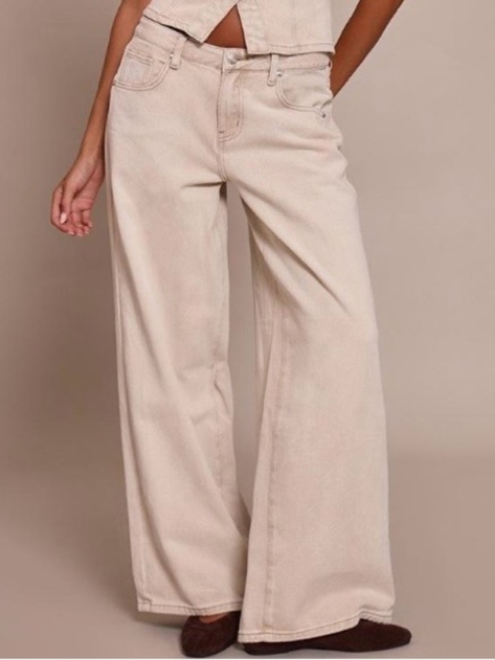 PrettyLittleThing Beige Wide Leg Flare Jeans # 143